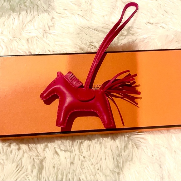 Hermes Accessories - Hermes Rose Mexico Rodeo PM